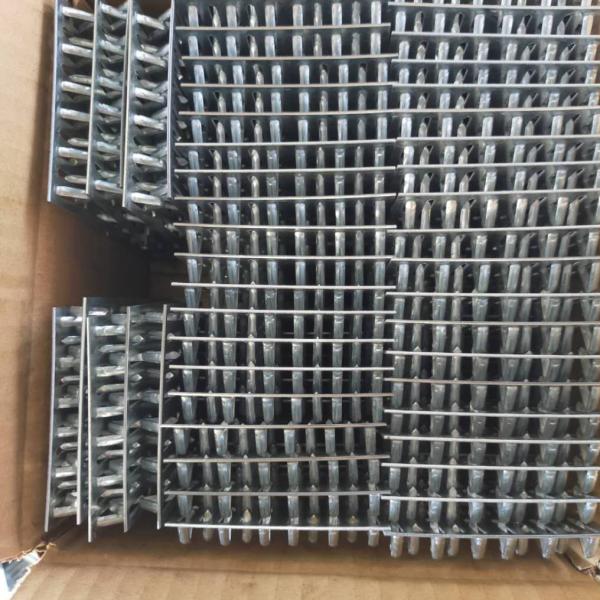 Galvanized Timber Connector Galvanized Truss Nail Plate Adjustable Lighting Bracket