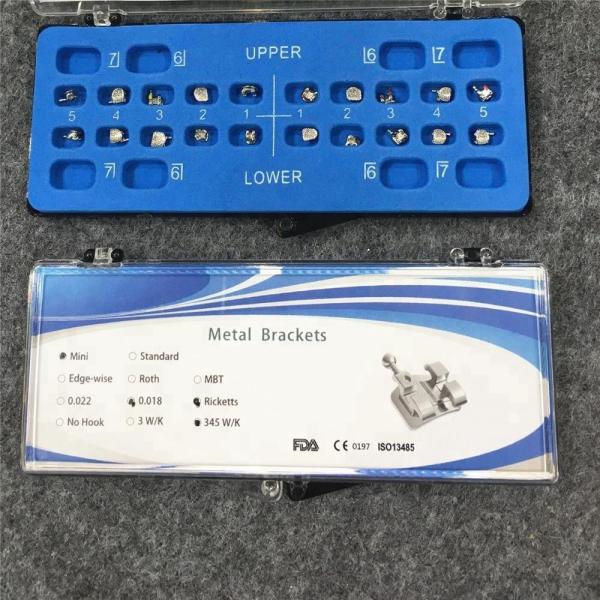 Comfortable Orthodontic Treatment with Low Torque Self Ligating Brackets and CE ISO Certification