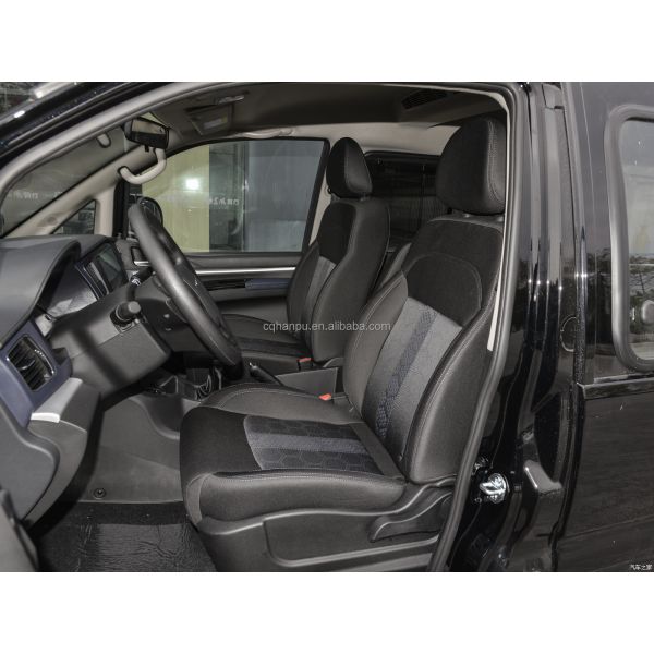 2023 Dongfeng Forthing Lingzhi 5-Seat Medium MPV Petrol Automobile Dark Interior Color