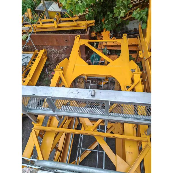 XGA6012-6S Second Hand Tower Crane XCMG Building Site Crane 6 Ton Lifting Capacity