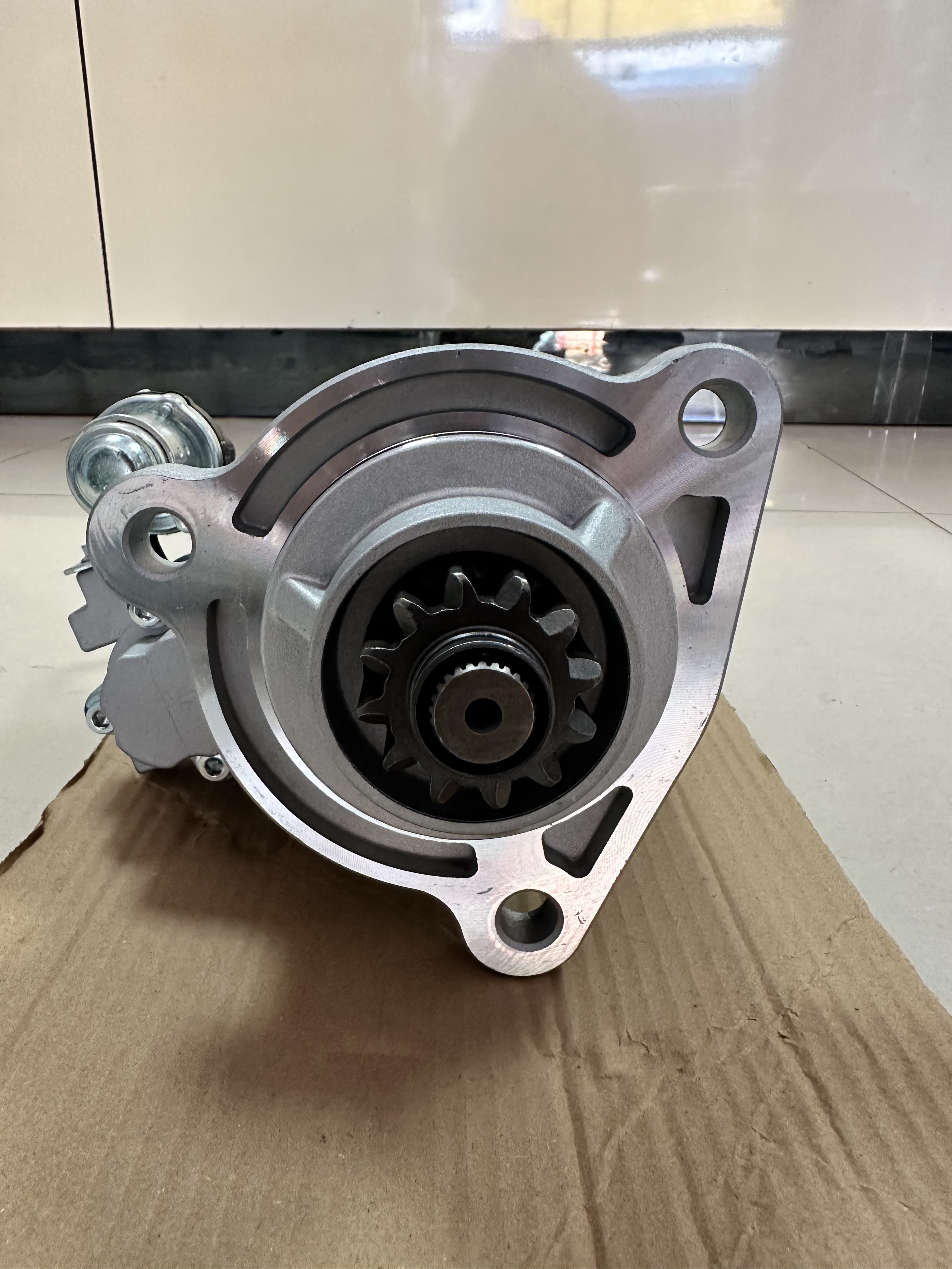 High Torque Starter Motor Assembly Replacement For Shantui SE370 Excavator Engine Starting Motor 24V