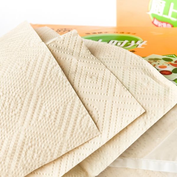 Customized Soft Roll Facial Tissue Premium 2-Ply Home Use Toilet Paper Comfortable Paper Material at an Attractive Price