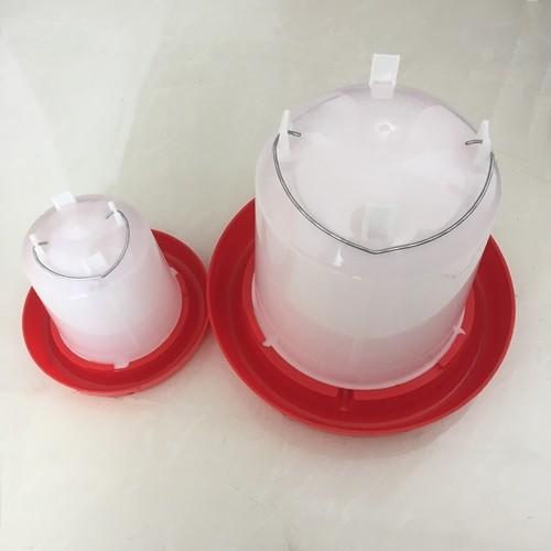 0.5m 50cm 28 Holes 0.3m 30cm 16 Holes Pigeon Feeding Tray
