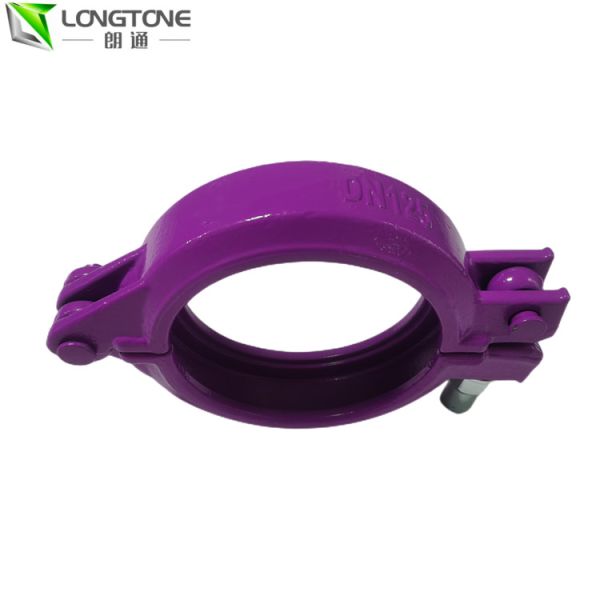 Montant le tuyau de pompe concrète les garnitures cassent le collier de la conduite en caoutchouc