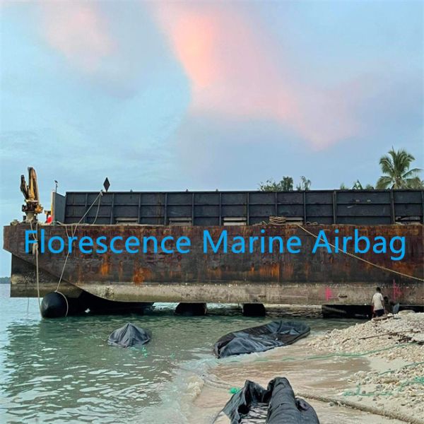 Ship Landing Marine Rubber Airbag Dia 0.6-2.8m For Yacht