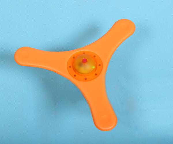 Triangle Cute Dog Toys Ultra Star Sport Disc Frisbee Beautiful Flight Four Different Sound
