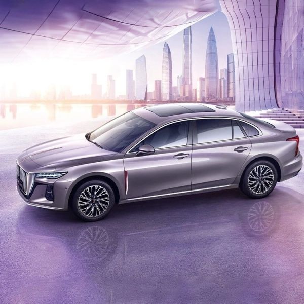  FAW Hongqi H5 2024 2.0T Sedan 8AT Gear FWD Fluent Version Pre-Owned Automobile