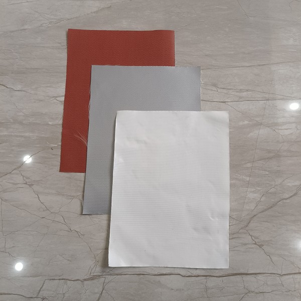 Non Sticky PTFE Coated Fiberglass Cloth 1000mm High Temperature Heat Resistant