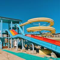 Custom Design Water Play Industrial Water Slides Fiber Glass Swimming Pools Water Games Park