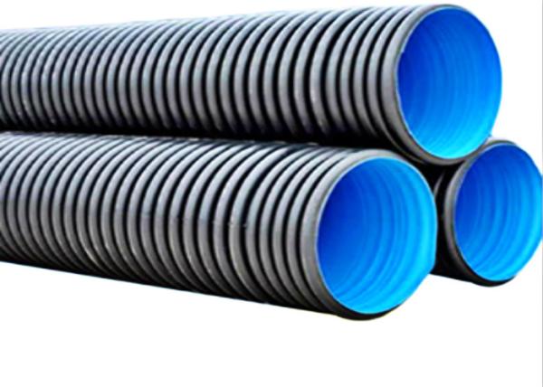 peso leve do HDPE dos encaixes de tubulação do PE da parede do dobro do preto 1.6Mpa