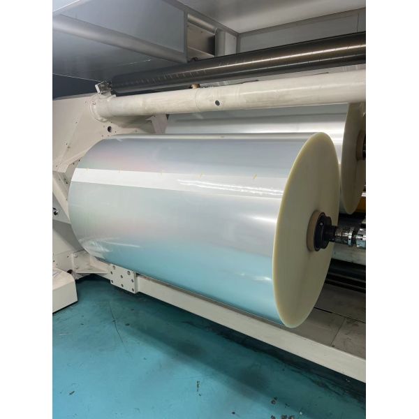 WG4815 Adhesive Film PP Glossy Pearl Film with Clear PET Liner