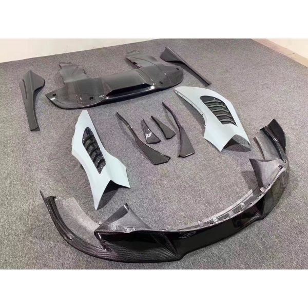 Kit de carrosserie en fibres de carbone de haute qualité pour McLaren 720S 720S