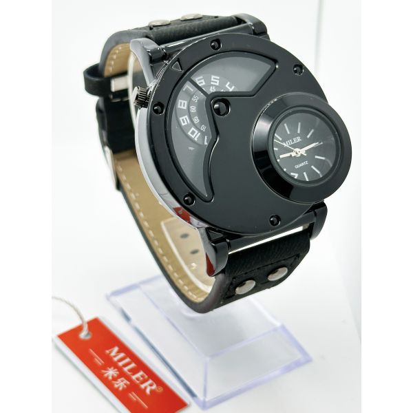 Modern Luxury Quartz Wrist Watches For Men With Hook Buckle