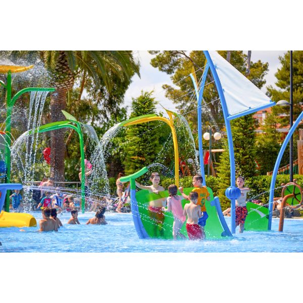 Water Park Splash Pad Accessories Fiberglass Steel Aqua Water Slide Accessories