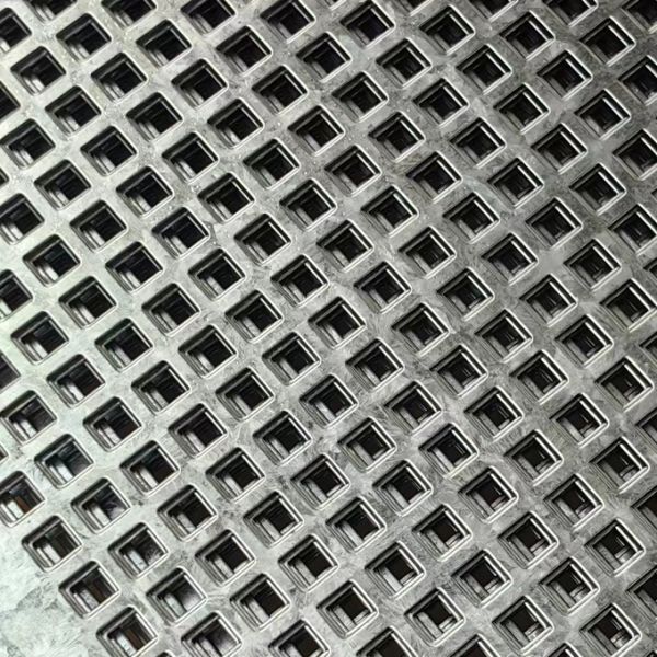 1mm 2mm Hole Galvanized Perforated Metal Mesh Aluminum Punching Round China Factory Supply Honeycomb Metal Mesh
