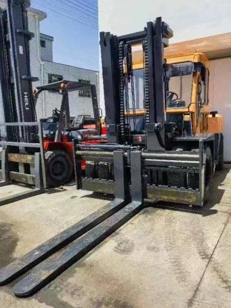 10 Ton TCM FD100 Used Forklift with Diesel Engine and Good Condition