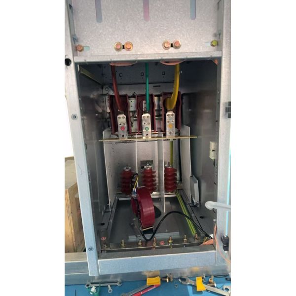 Plastic Cable Clamp For Indoor High Voltage Switchgear Equipment