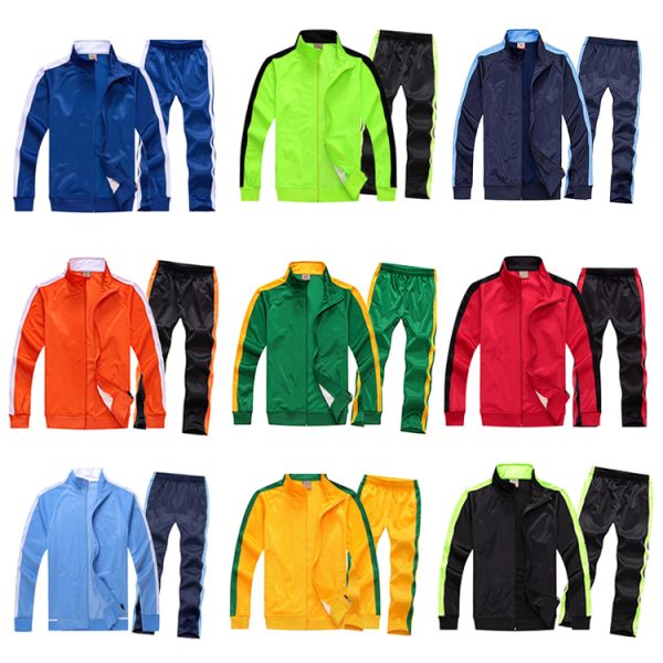 Waterproof 100% Polyester Sportswear Tracksuits Slim Fit Custom Plain