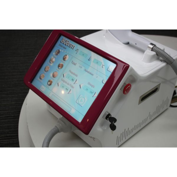 Big Power portable Laser Diode 808nm /808 Diode Laser Hair Removal /808nm Laser price