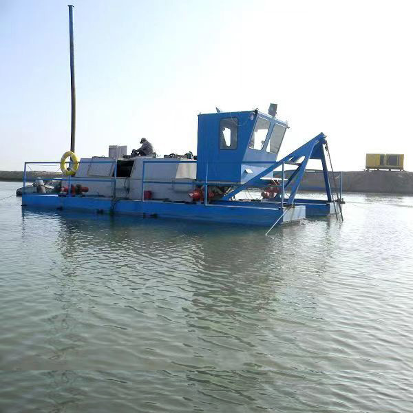 Hydraulic Jet Suction Dredger Shallow Water River Dredging Machine 462kw