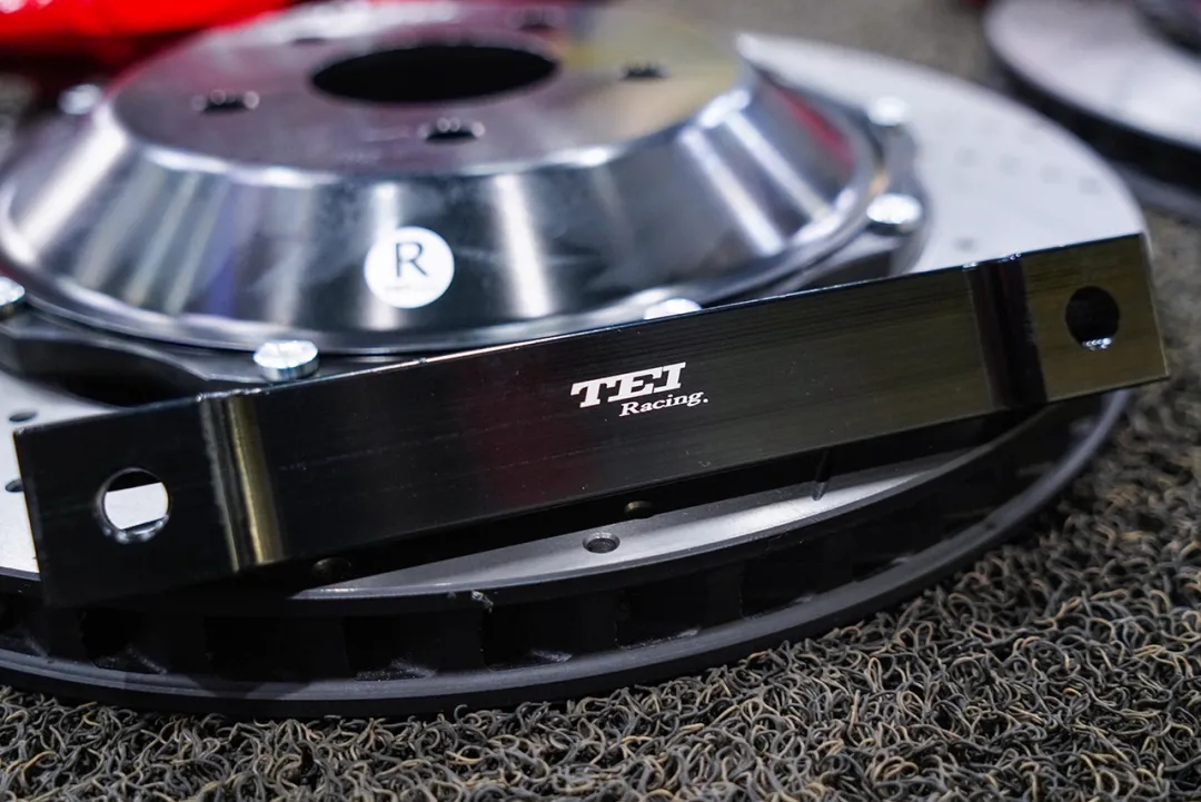 Передний задний большой тормозный калибр Kit One - Piece Forged Caliper Brake For FX35 FX36 FX45 FX50 20