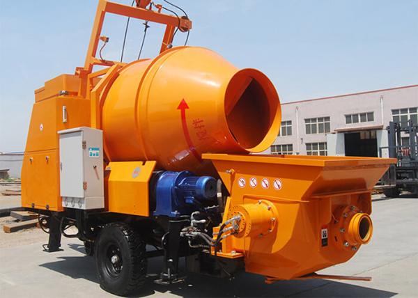Trailer Mounted Concrete Mixer Pump 40m3/H Capacity For Hydraulic Engineering Construction