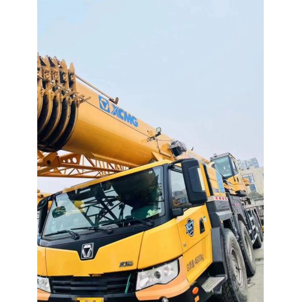 80T ISO9001 Сертифицированное мобильное земное оборудование для подъема кранов для строительных проектов