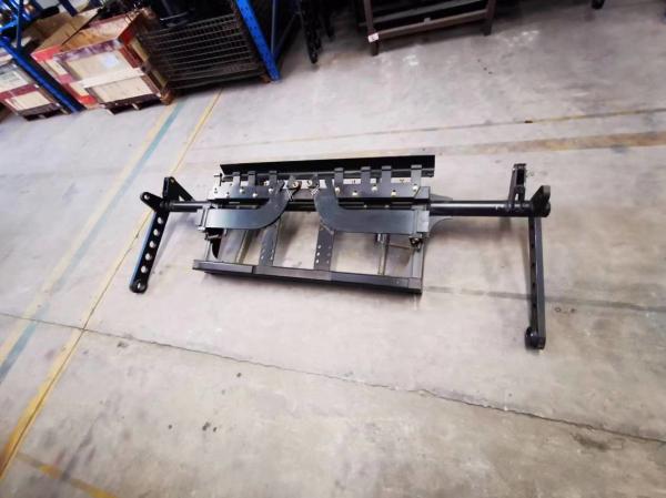 High Precision Garbage Truck Components Compact Garbage Truck Bucket Flipping Mechanism