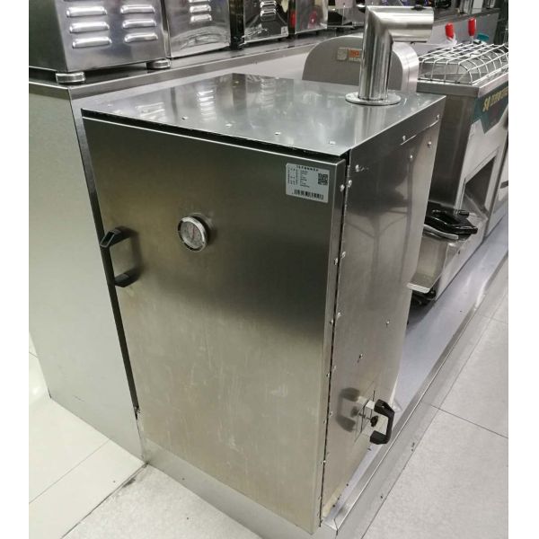 1.0kw Food Processing Equipments / Meat Smoking Machine ~220 - 240V 50 / 60Hz Temp 0 ~ 135°C