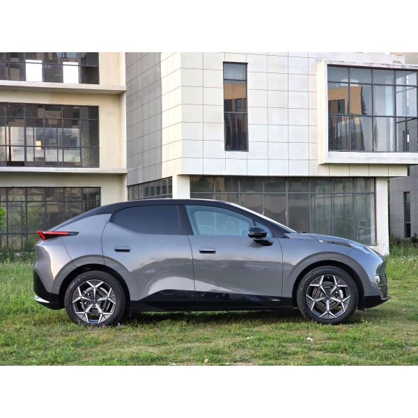 Lynk & Co Z20 Electric Vehicle with 530km Range Rear-Wheel Drive and Automatic Transmission