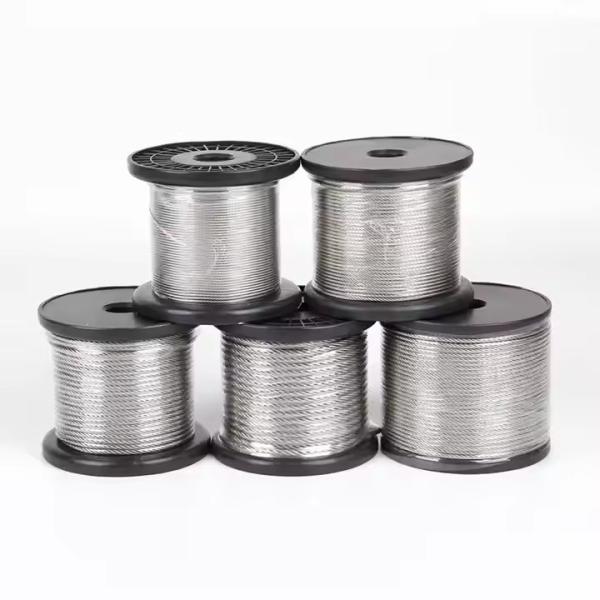 Câble d'acier galvanisé électrique revêtu de PVC 7x7 1mm en bobines ou couronnes