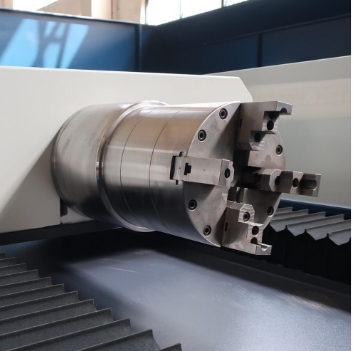 Stainless Steel Laser  CNC Cut Machine 3000W 12mm Raytools