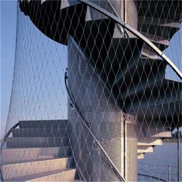Rhombus Balustrade Decorative Wire Mesh Fence Panels High Strength For Green Wall CE