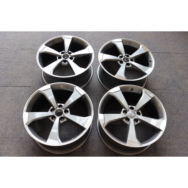 Cast Grey ET32 8.5J Aluminum Alloy 5 Spoke 19 Inch Rim For Audi RS3