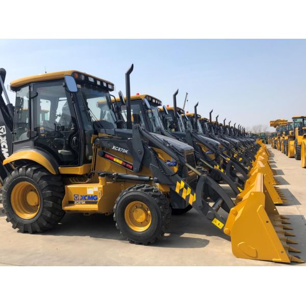 XCMG XC870K 2,5 тонны использованный мини-баковой погрузчик энергосберегающий высокая прочность