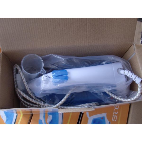 Upgrade Your Ironing Game with LM-788A Steam Iron 1.50m Cord Length