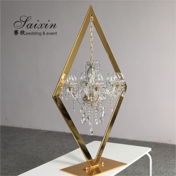 Novo estilo quente para a peça central do casamento cristal ouro candelabra mesa de decoração lustres porta-velas com suporte