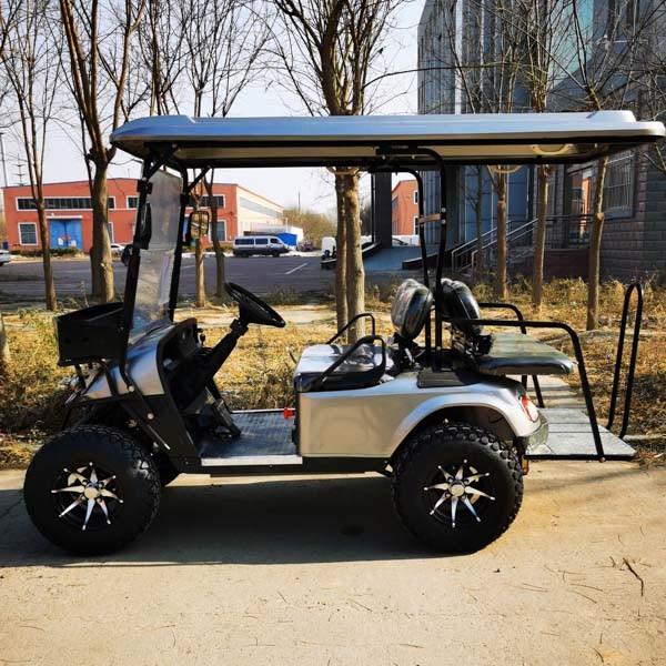 Carrinho de golfe UTV comunitário preto personalizado para 4 pessoas com pneu off-road