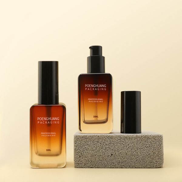 стеклянная упаковка заботы кожи квадрата насоса лосьона золота бутылки учреждения 30ml