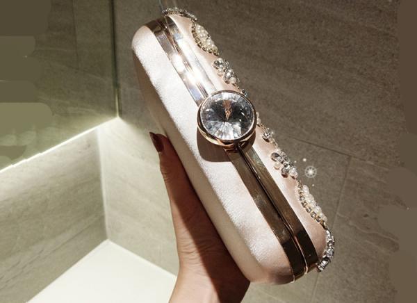 2019 new diamond dinner bag embroidery love bag handbag chain bag small square bag banquet crossbody evening bag