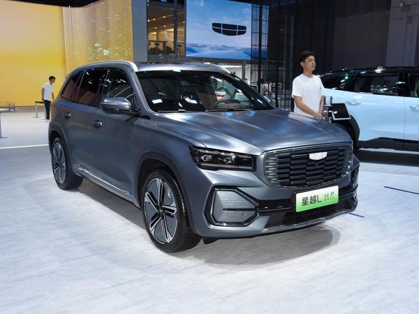 Looking for a Popular Used Car Check Out the 2022 Geely Xingyue L 1.5T Leishen Hi・F Hybrid Super Xun 5-Door 5-Seater SUV