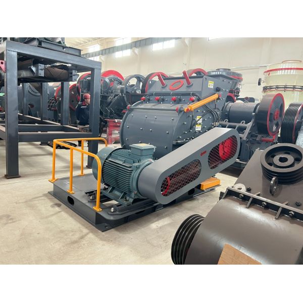2024 Direct PC Coarse Powder Hammer Mill with Under Technical Guidance Installation