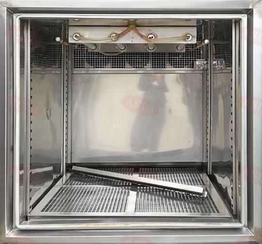 Xenon Aging Test Machine / Xenon Test Chambers Test Products Used Outdoors