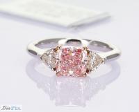 1.76CT Cerezas sintéticas Rosa CVD Anillos de diamante Corte de almohadón En oro blanco de 18 caratos