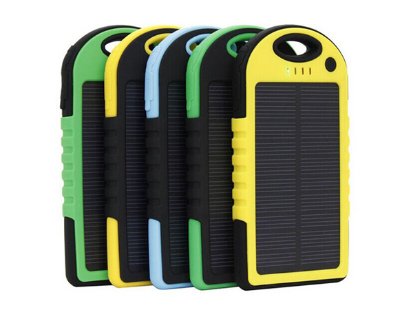 ABS and Silicon 5000mAh Polymer Battery Outdoors Waterproof Solar Power Bank DC5V 2.1A