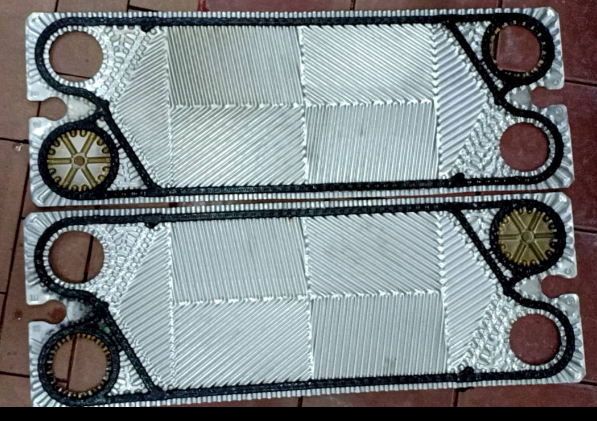 Уплотнения набивками теплообменного аппарата плиты Tranter GX12