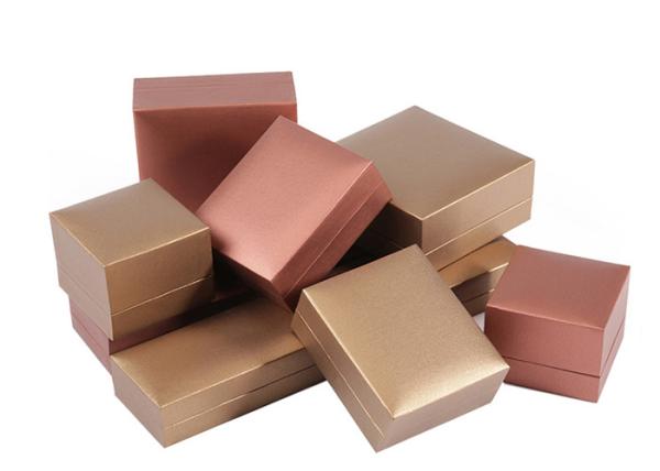 Pretty Kraft / White Cardboard Jewelry Boxes With Custom Cardboard Printing Services