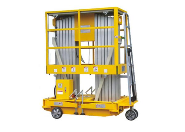 Capacidade de alumínio 300Kg da plataforma de trabalho aéreo do mastro do dobro GTWY-2000