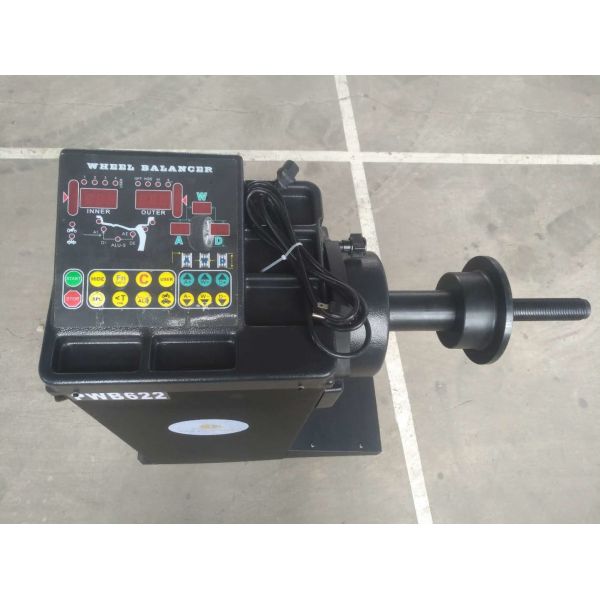 ±1g Motorcycle Tyre Balancing Machine