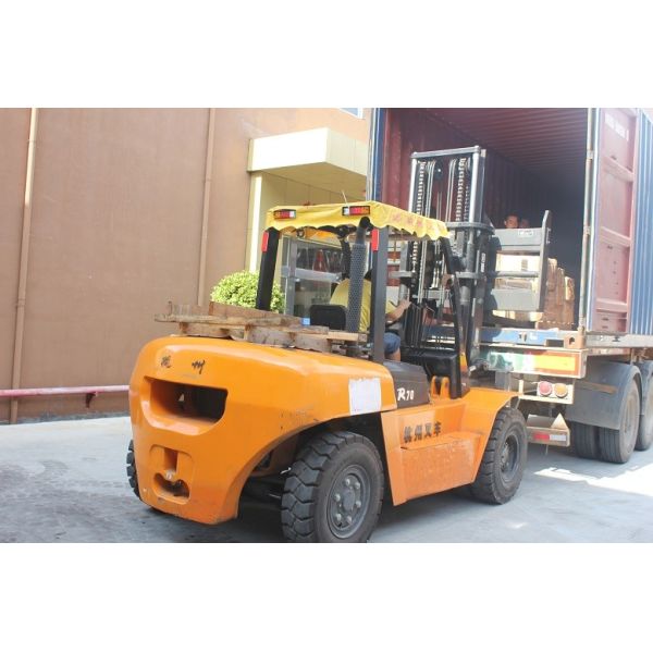 JTT-550DM Двойная сдвижная вертикальная пластиковая инжекционная литейная машина для обработки ABS/PP